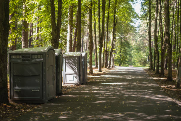 Best Portable restroom trailer rental  in Willoughby Hills, OH
